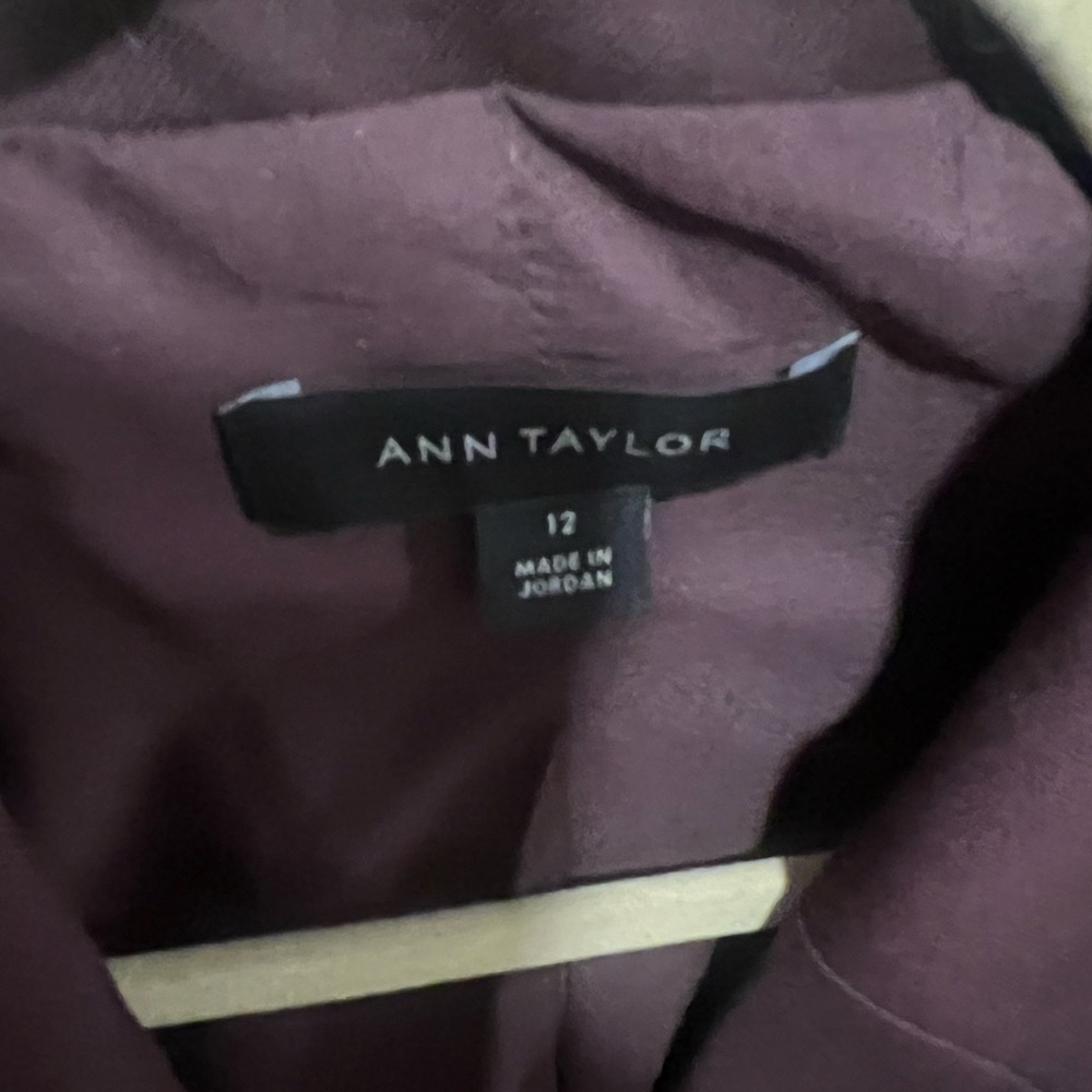 Ann Taylor Classic Burgundy Blazer. Worn once. - Picture 4 of 4